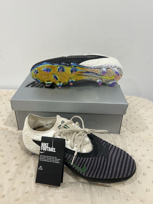 Nike Phantom Low Elite – Kobe Edition