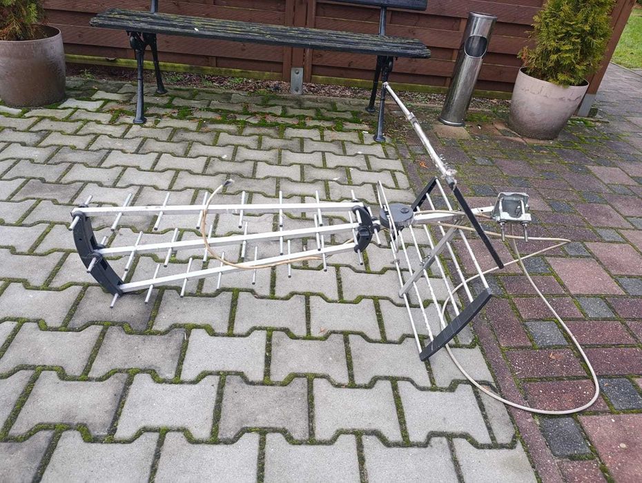 Antena naziemna DVB-T/DVB-T2 UHF – zewnętrzna, kierunkowa