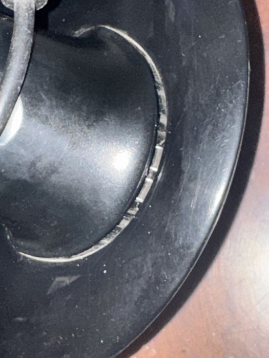 Монитор Philips 222E 21.5" Full HD — рабочий, есть нюанс