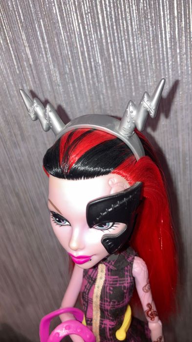 Лялька Monster High Оперета з серії Чумова Злиття
