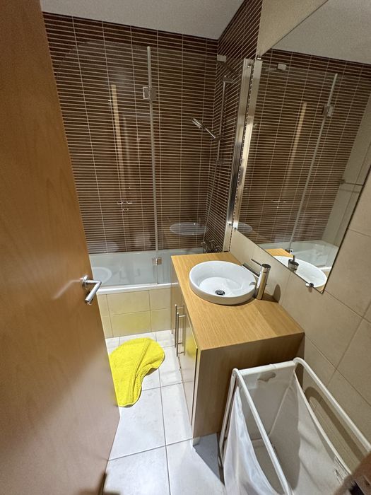 Apartamento T2 Totalmente Mobilado com garagem