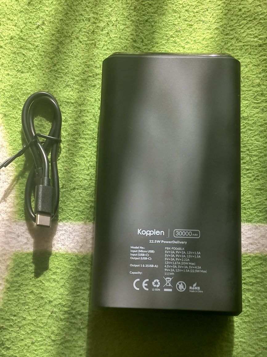 Kopplen Digital Display 30000 mAh Power Bank - Black (PBK-PD06BLK)