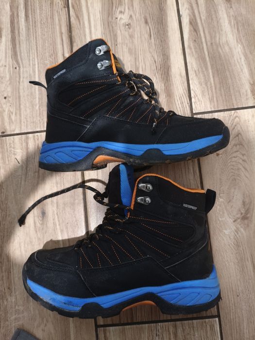 Buty jesienne trzewiki waterproof 36