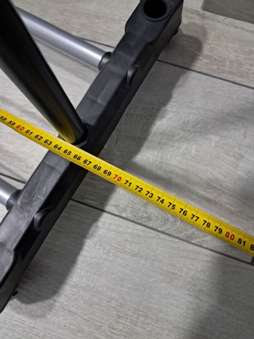 Стійка під одяг як нова