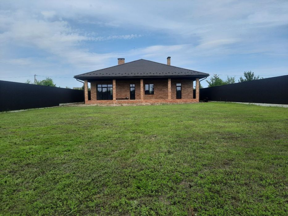 Продам дом в одном этаже! Обуховка! Кировское! Аналогов нет!