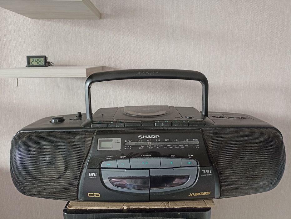 Магнитола Sharp wq-cd60