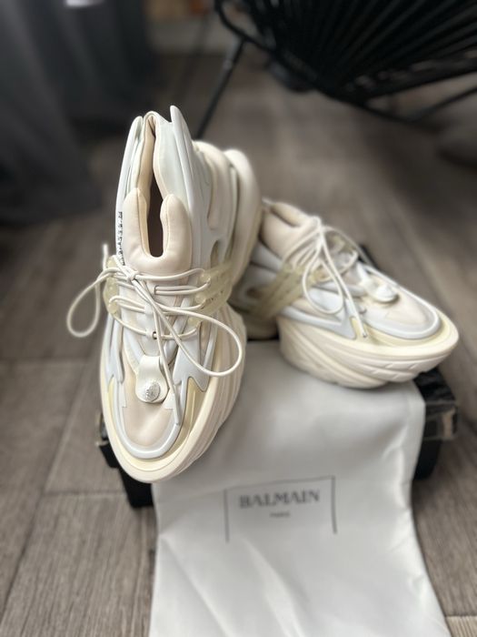 Жіночі кросівки balmain 38 розмір