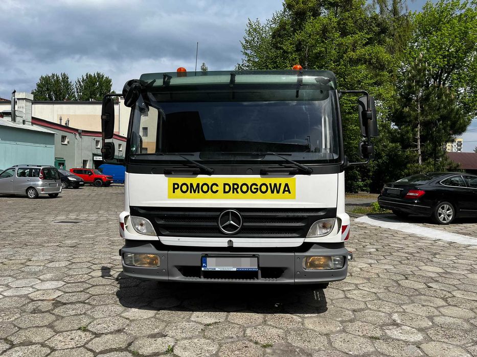 Mercedes-Benz Autolaweta 2004 rok silnik 4,2