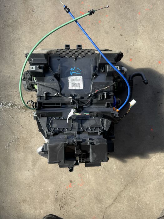 Nagrzewnica wentylator dmuchawa Renault Trafic IV 21- Nissan Primastar