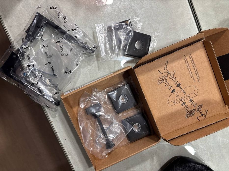 Дверна ручка DND by Martinelli FOLD 02 на квадратній розетці VIS чорна