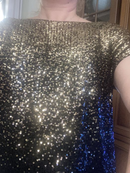 Продаем нарядное платье