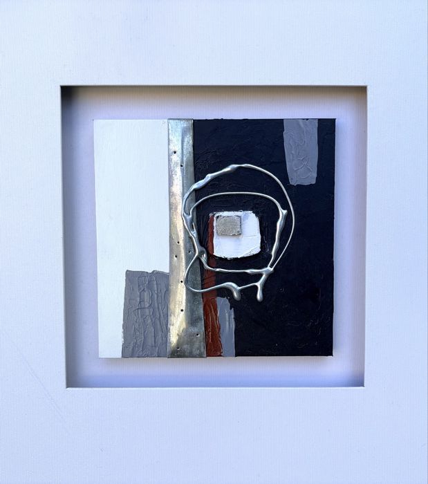 3 quadros modernos Arte Abstrata em relevo assinados 50 cm x 50 cm