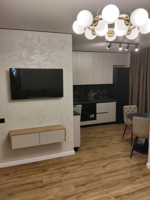 Продам 1,5 кімнатну квартиру 43,5 м.кв.