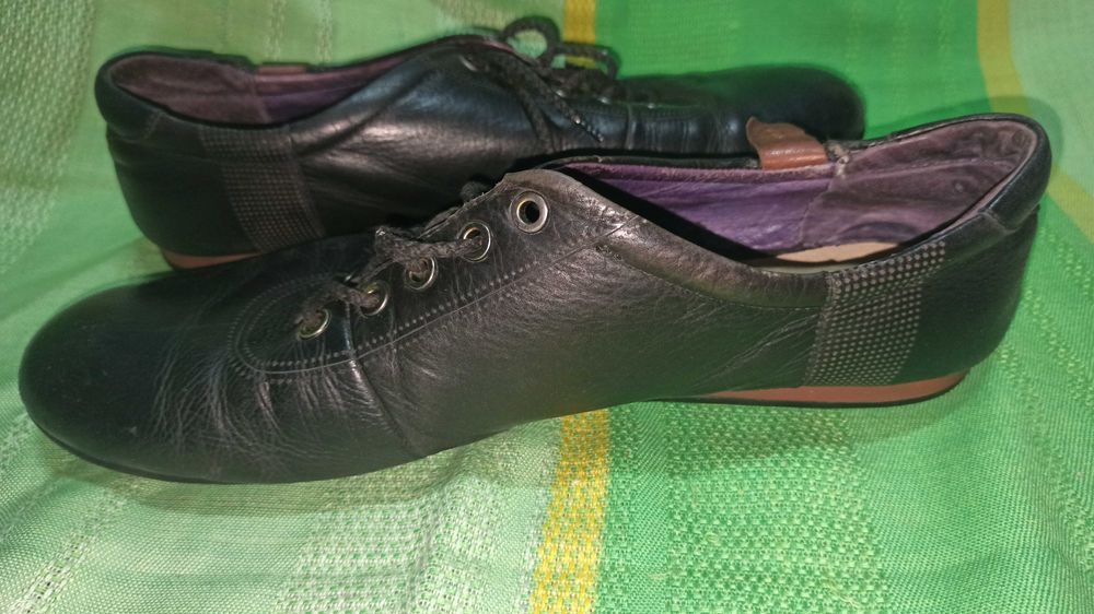 42 размер  кожаные туфли