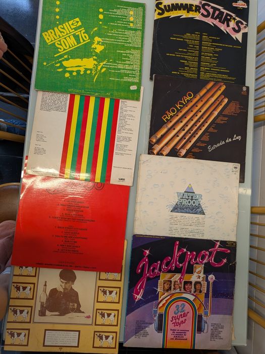 Oito LP de vinil dois deles duplos.
