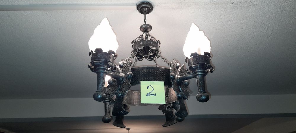 Candeeiros estilo medieval