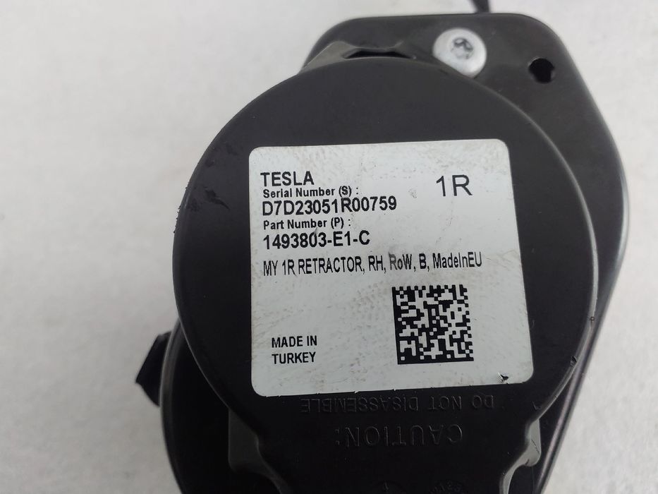 Cinto frente direito TESLA Model Y (5YJY)