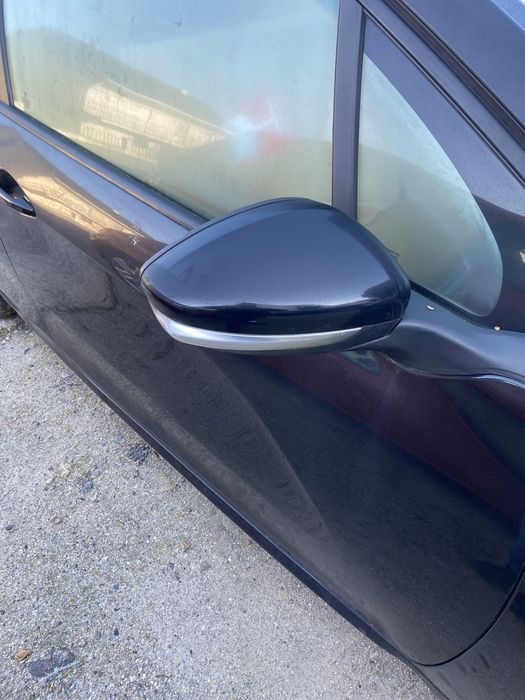 Espelho lado direito peugeot 208