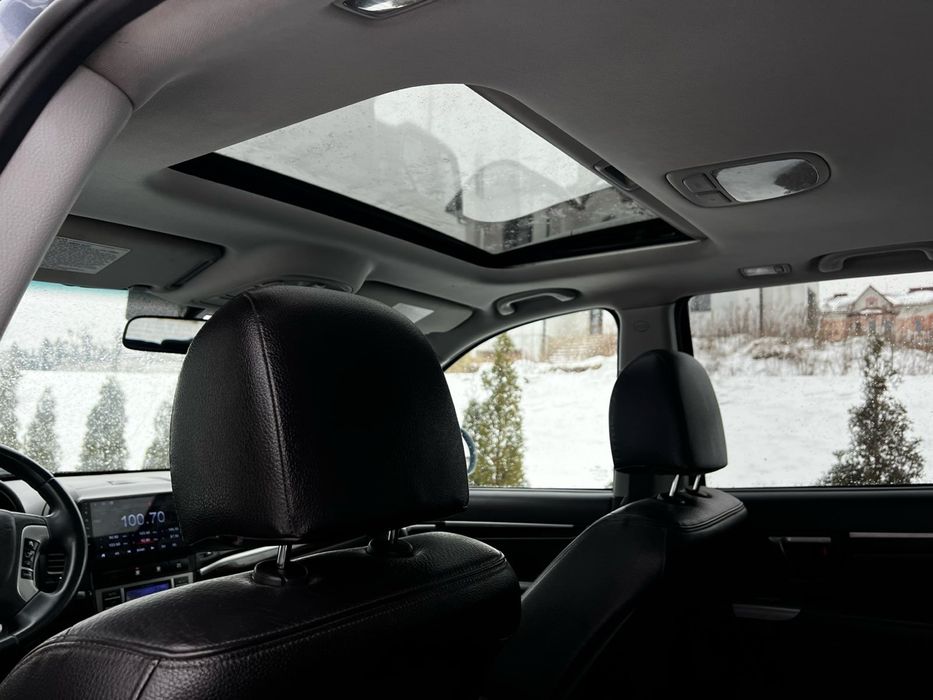 Продам Hyndai Santa Fe. Рест.