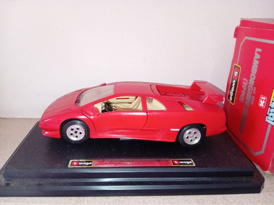 Lamborguini Diablo 1990 Burago 1/24