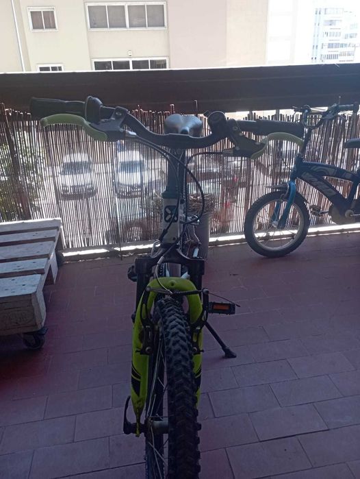 bicicleta infantil B'Twin Racing Boy 500 de 20 polegadas