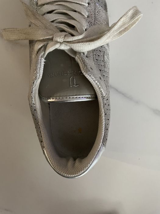 Trusardi Jeans adidasy damskie srebrne rozm. 39