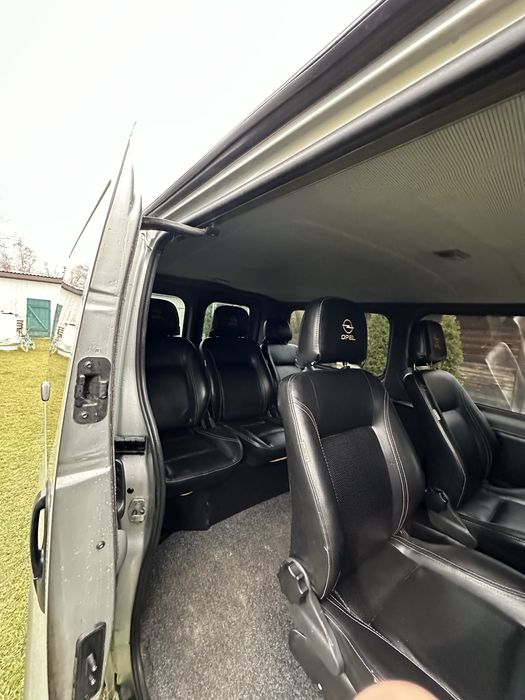 Продам Opel Vivaro 1.9