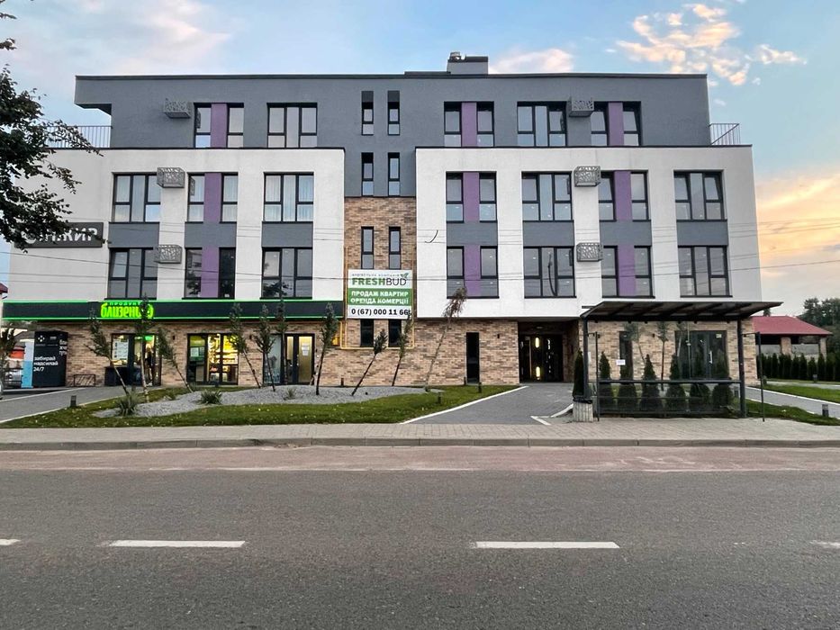 Оренда фасадного приміщення 100 м2  під магазин аптеку торгівлю товари