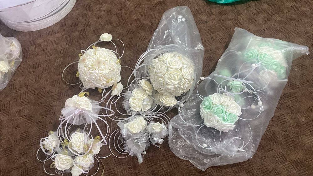 Оренда машин + прикраси