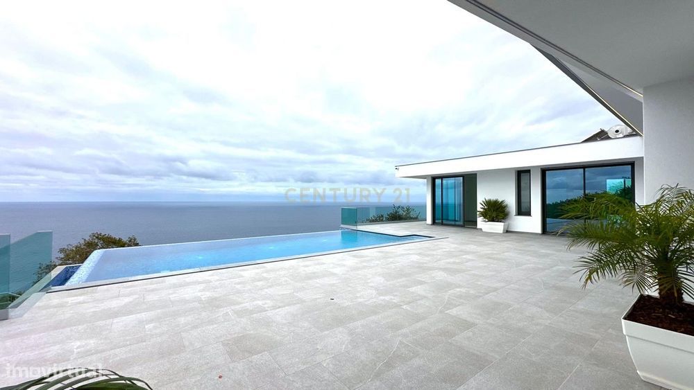 Casa Isolada Moderna na Calheta, Ilha da Madeira