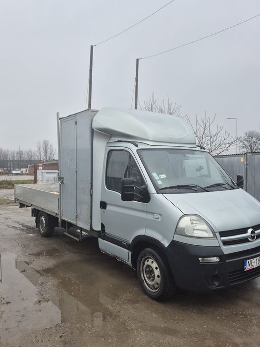 Opel Movano 2009 r, 3-osobowy.