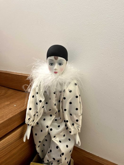 Bonecas em porcelana