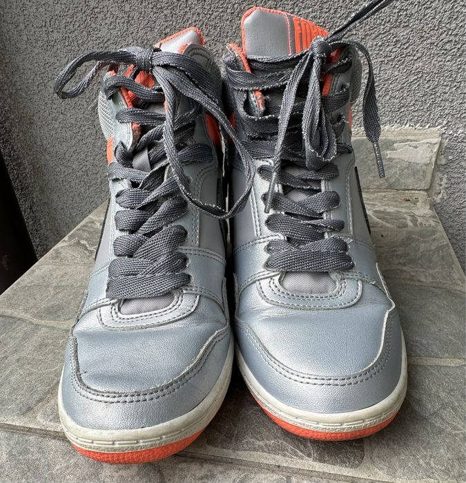 Sneakersy Nike Wolf 37,5