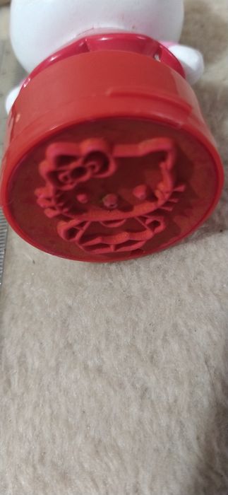 Lote de 3 bonecos/carimbos Hello Kitty