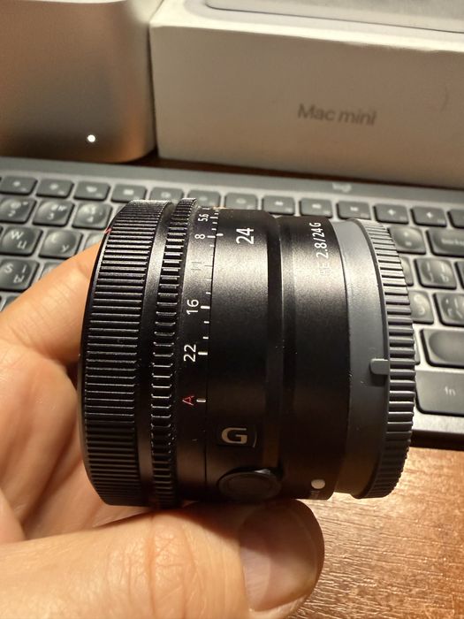 Продам об'єктив Sony FE 24 mm f/2.8 G