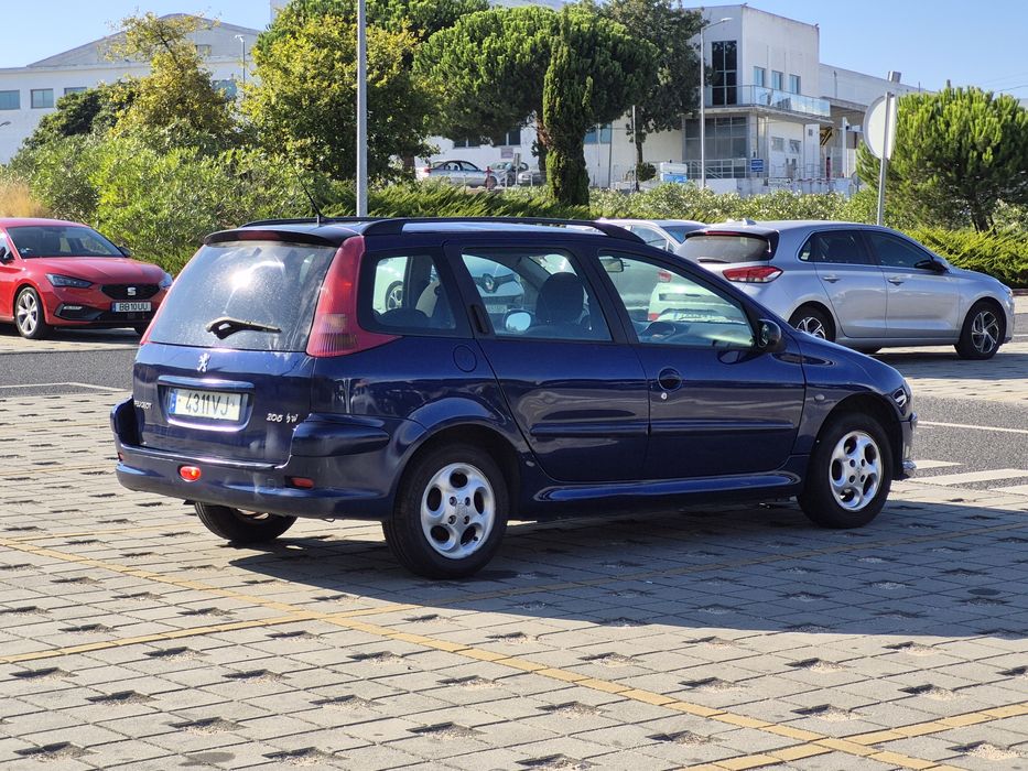 Peugeot 206 sw ano 2003