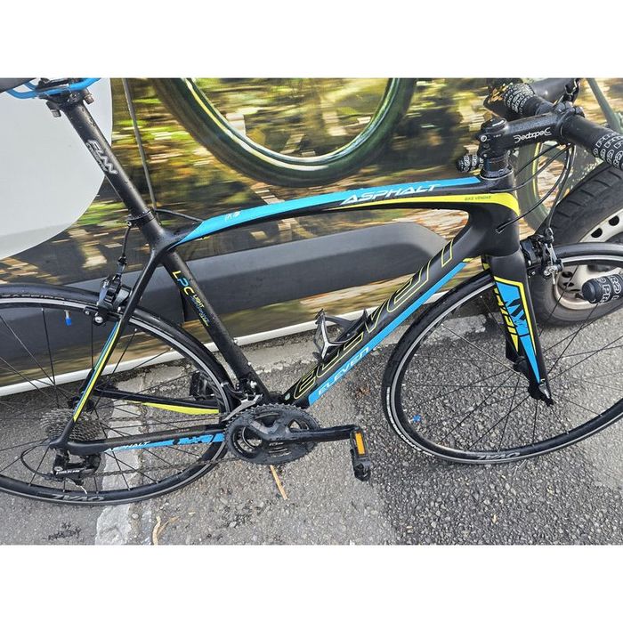 Bicicleta de carbono 11x2v m