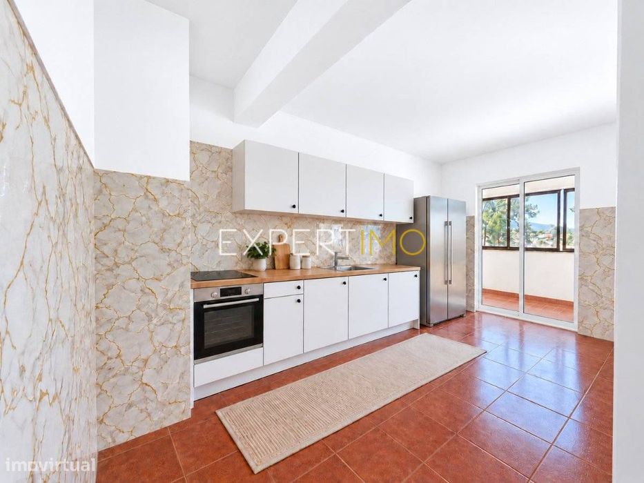 Apartamento T2 Azeitão - Pinhal De Negreiros
