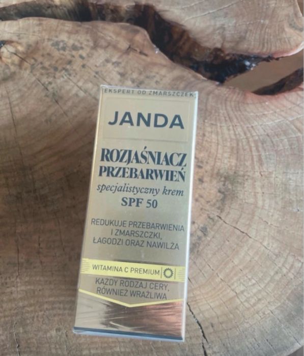 Krem specjalistyczny na przebarwienia z SPF50