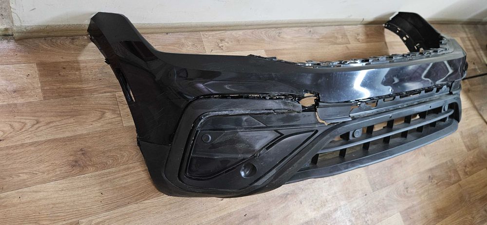 Бампер передній для Volkswagen Tiguan 2024 Allspace Б/У