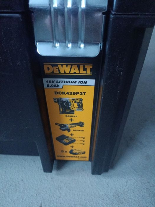 Zestaw Dewalt DCK429P3T 18V 5Ah
