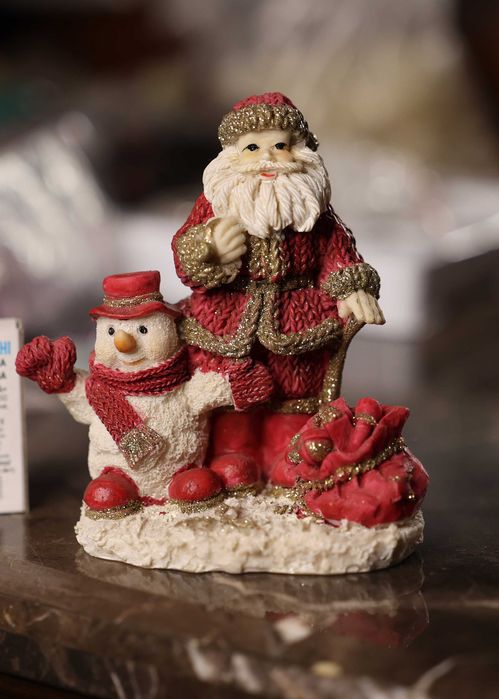Статуетка фігурка санта клаус йоулупуккі дід мороз сніговик подарунок