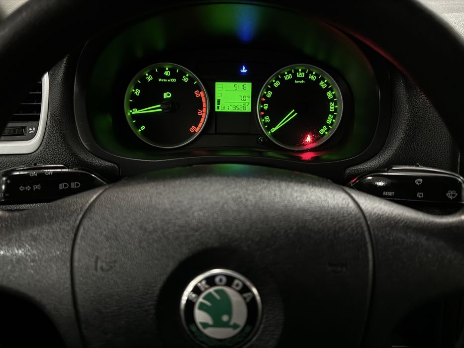 Skoda Fabia 1.4i 16V 5МКПП 2009 р.в. (86 к.с.)