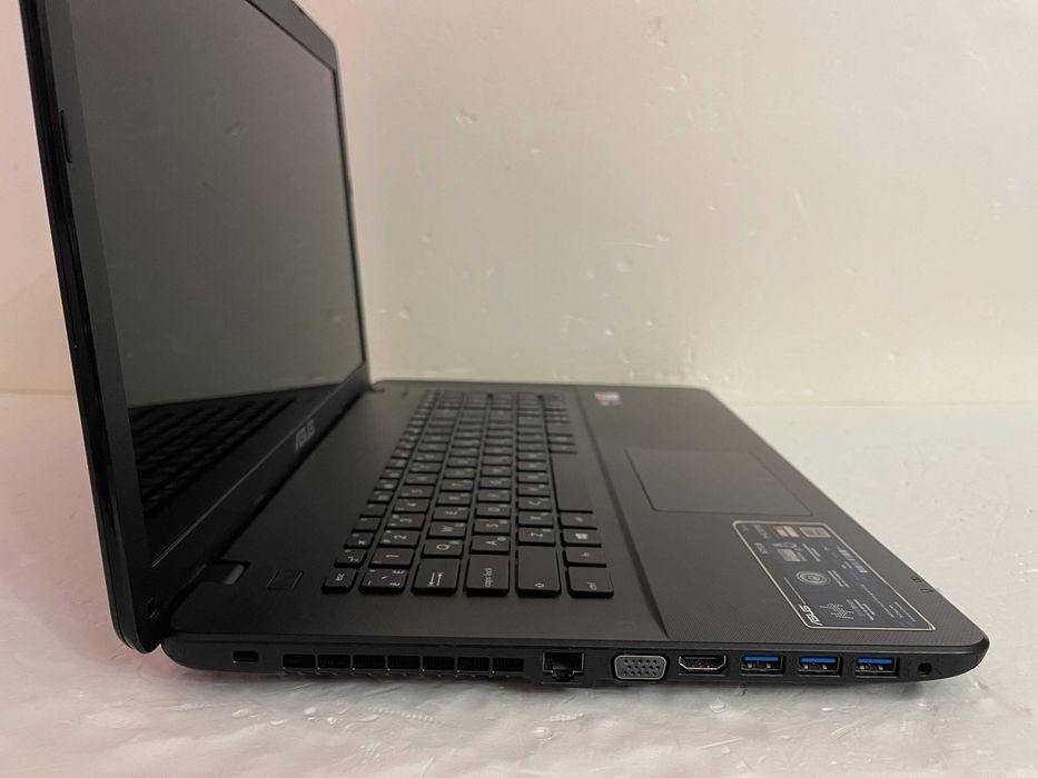 17.3" Экран!!  БОЛЬШОЙ ASUS X751B / Мощный проц. 9" покол / 8 RAM / SSD / + ГАРАНТИЯ!