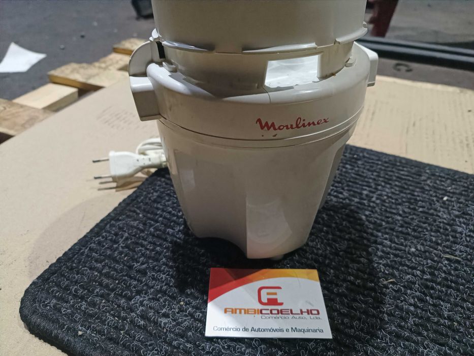 REF2B uma picadora moulinex