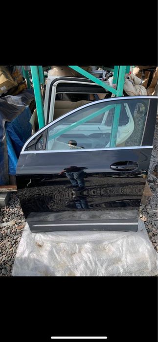 Двері передні GLA EQA H247 H243 mercedes