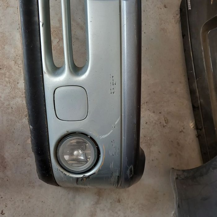 Para choques frente renault laguna ao 1999