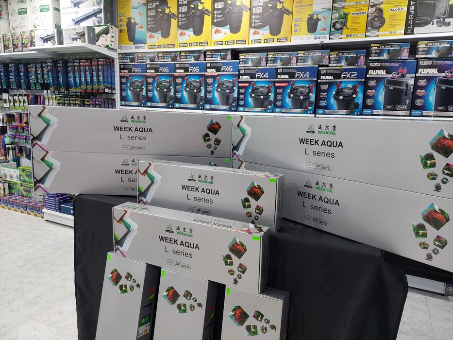 Calha led WeekAqua L1200 RGB+UV para aquario plantado