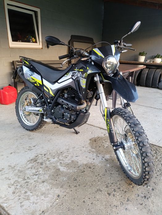 Мотоцикл LIFAN KPX-250