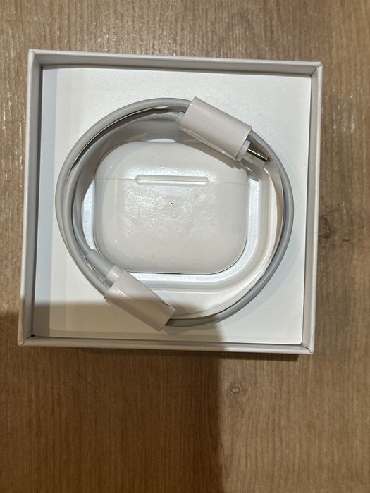 Apple Airpods 3, Używane jak nowe